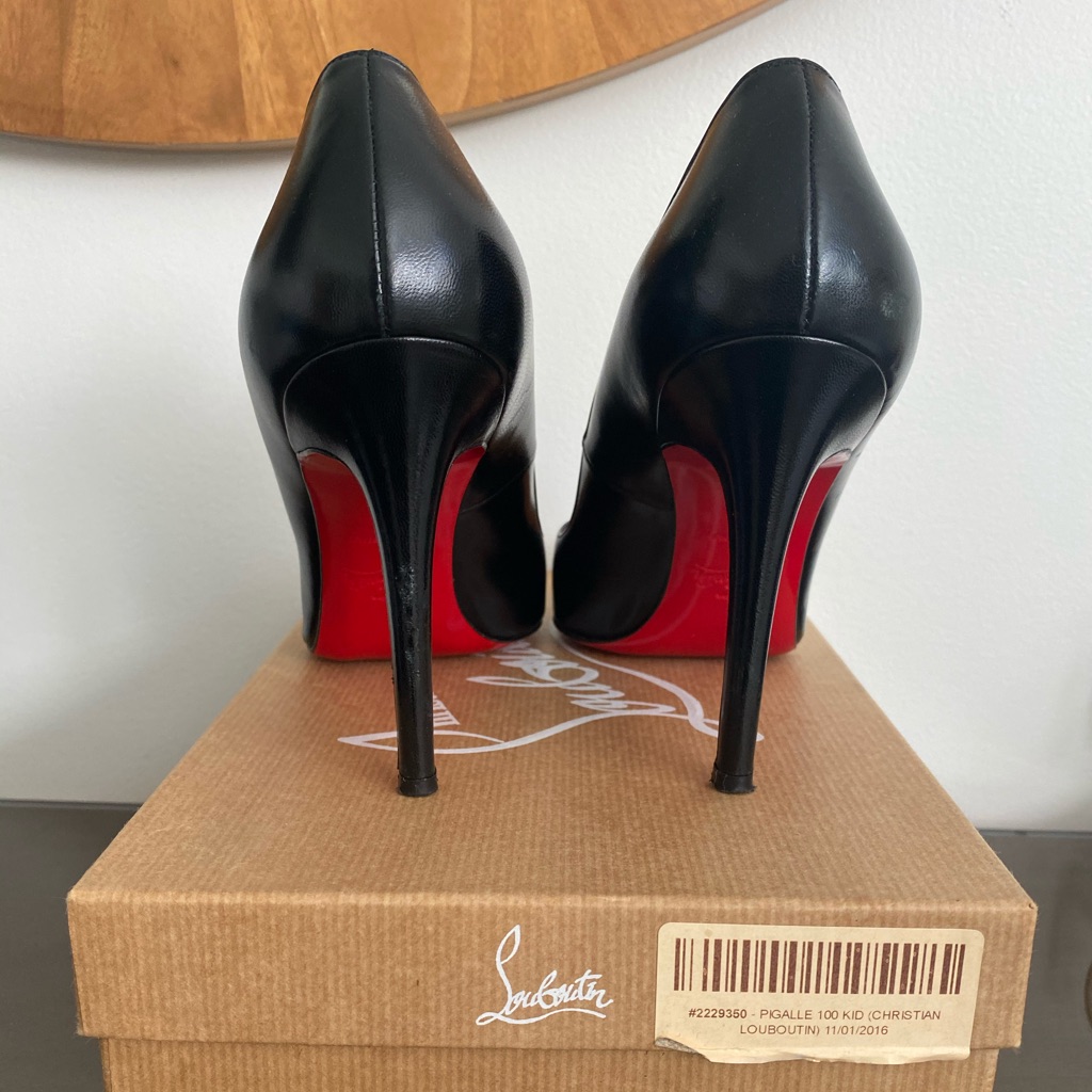 Christian Louboutin Black Pigalle Pumps